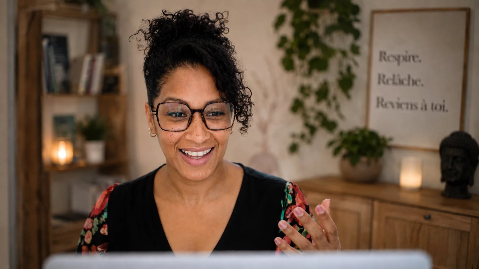 Patricia Retournée en consultation en ligne